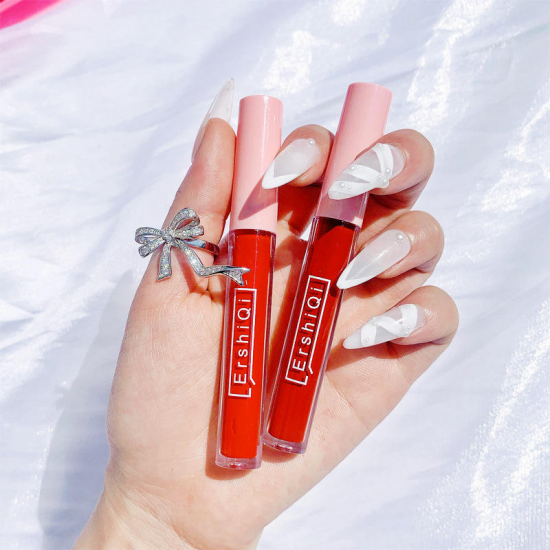 Wholesale Customization 10-Piece Matte Lip Gloss Set Non-Stick Cup Light Skin Tone Student Style Affordable Lipstick Set